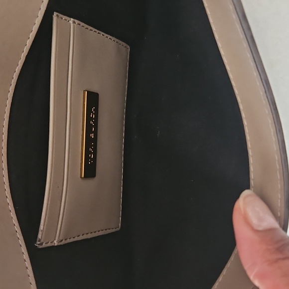 Tory Burch Clutch w/ Chain & Insert - Picture 11 of 13